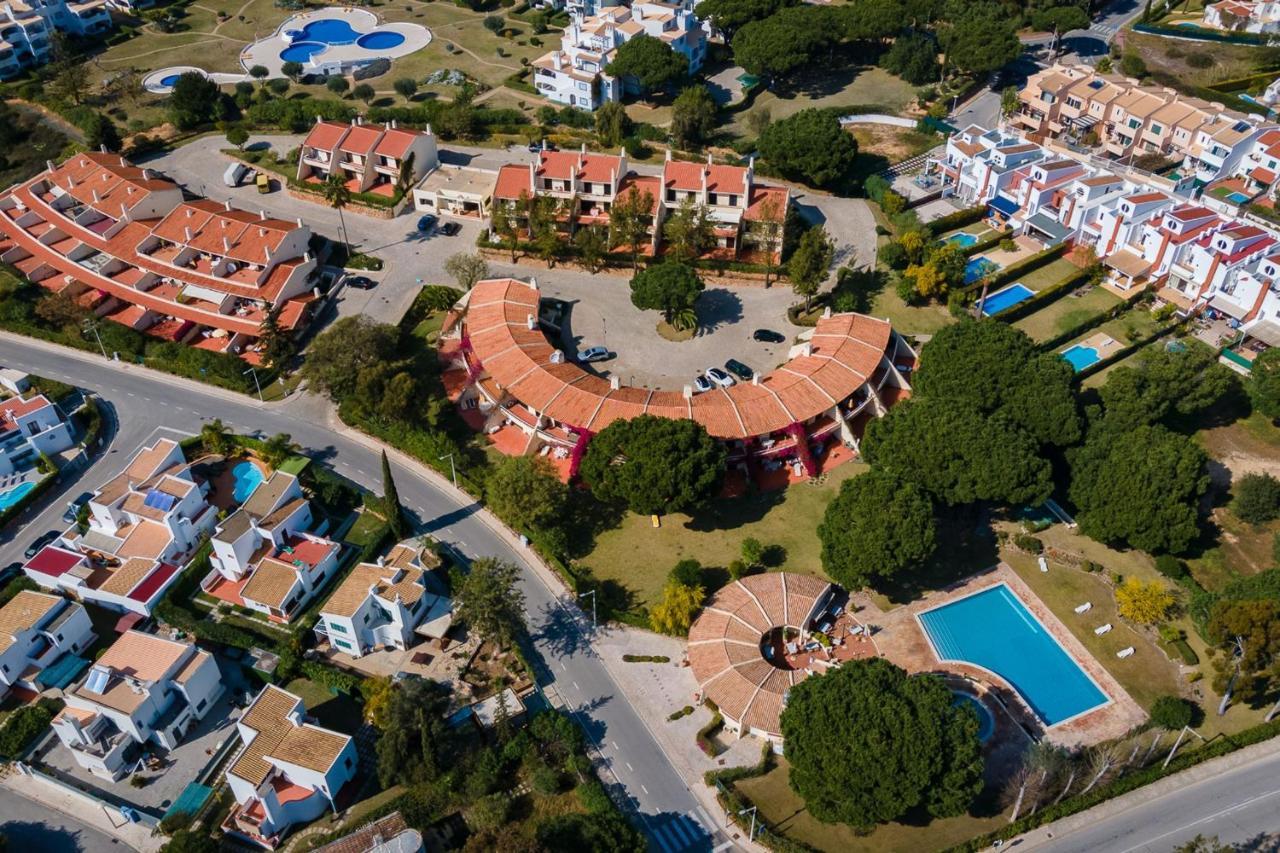 Gorgeous 2Bdr Apartment W/Patio & Pool By Lovelystay Vilamoura Exterior photo